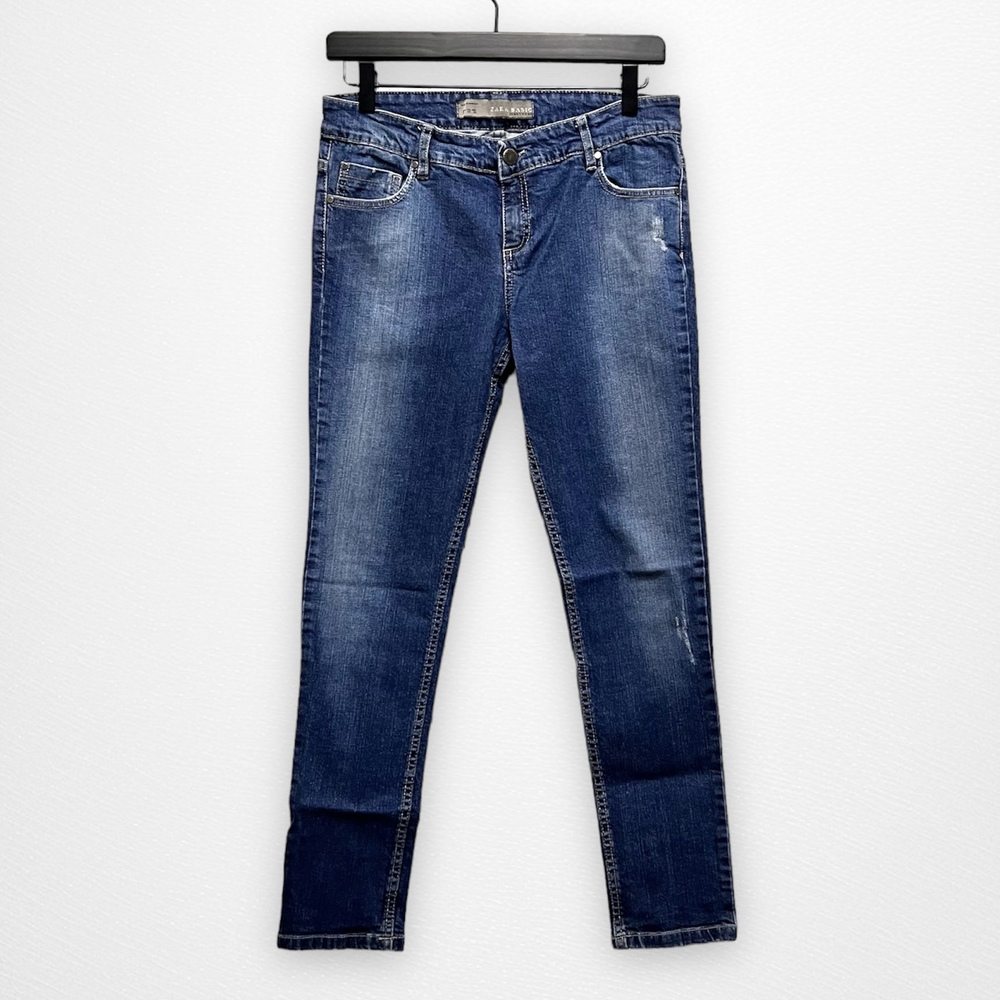 Zara Womens Classic Skinny Jeans size 6 Medium Wash Lightly Distressed Mid-Rise